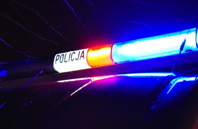 Policjanci z Olsztyna zatrzymali małżeństwo oszustów działających metodą „na policjanta”.